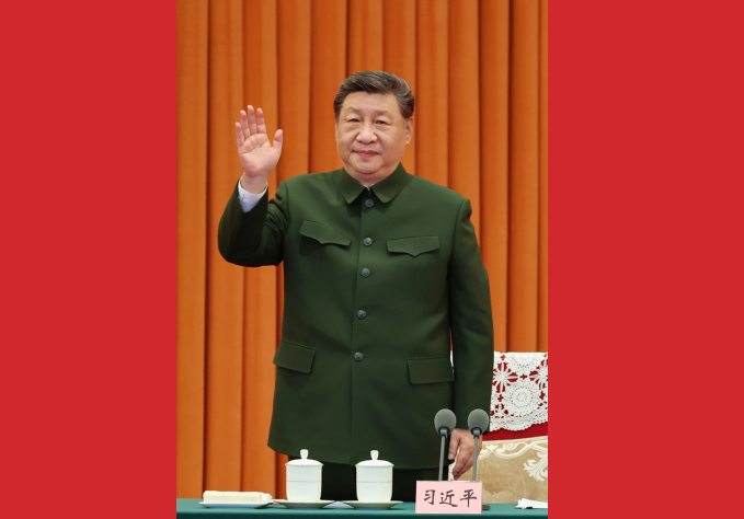 习近平春节前夕慰问部队 向全体人民解放军指战员武警部队官兵军队文职人员预备役人员和民兵致以新春祝福